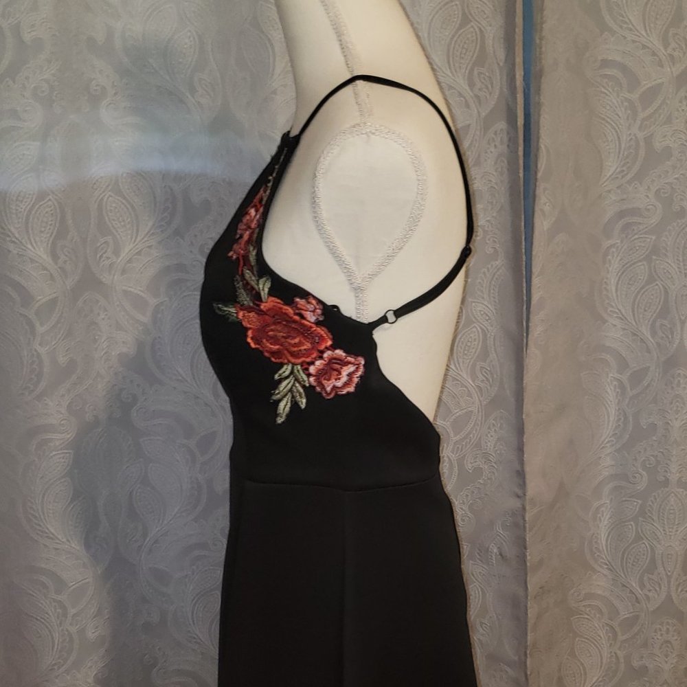 Mini Dress - Picture 4 of 5